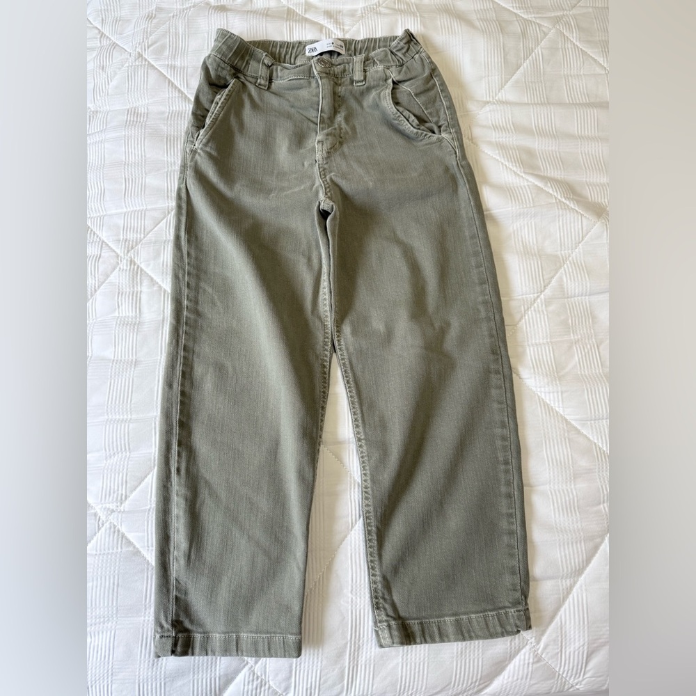 Zara Green Straight-Leg Jeans